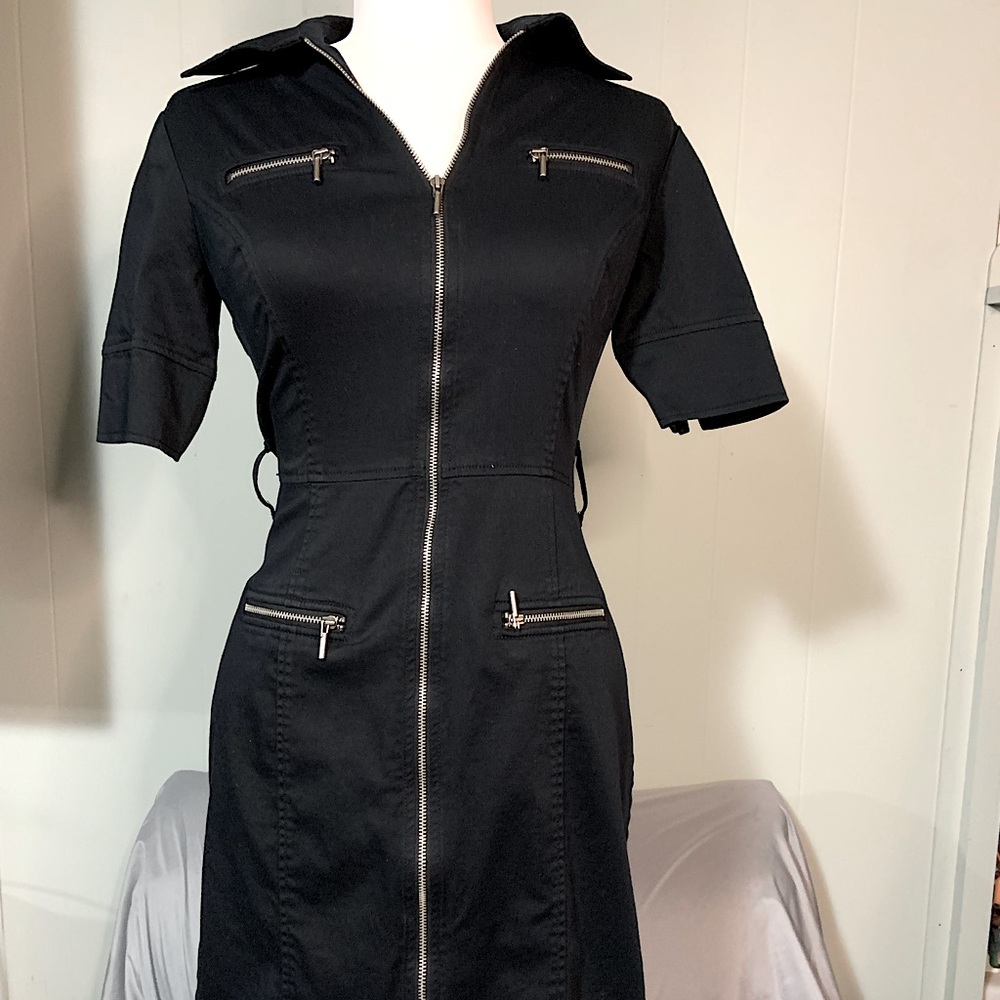 Black stretch express size 4 classy silver zipper accents